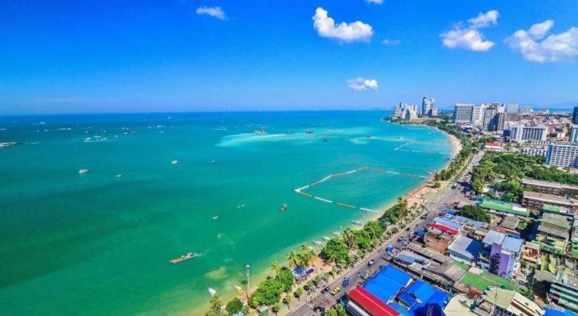 Bay Beach Resort Jomtien Pattaya Exteriör bild